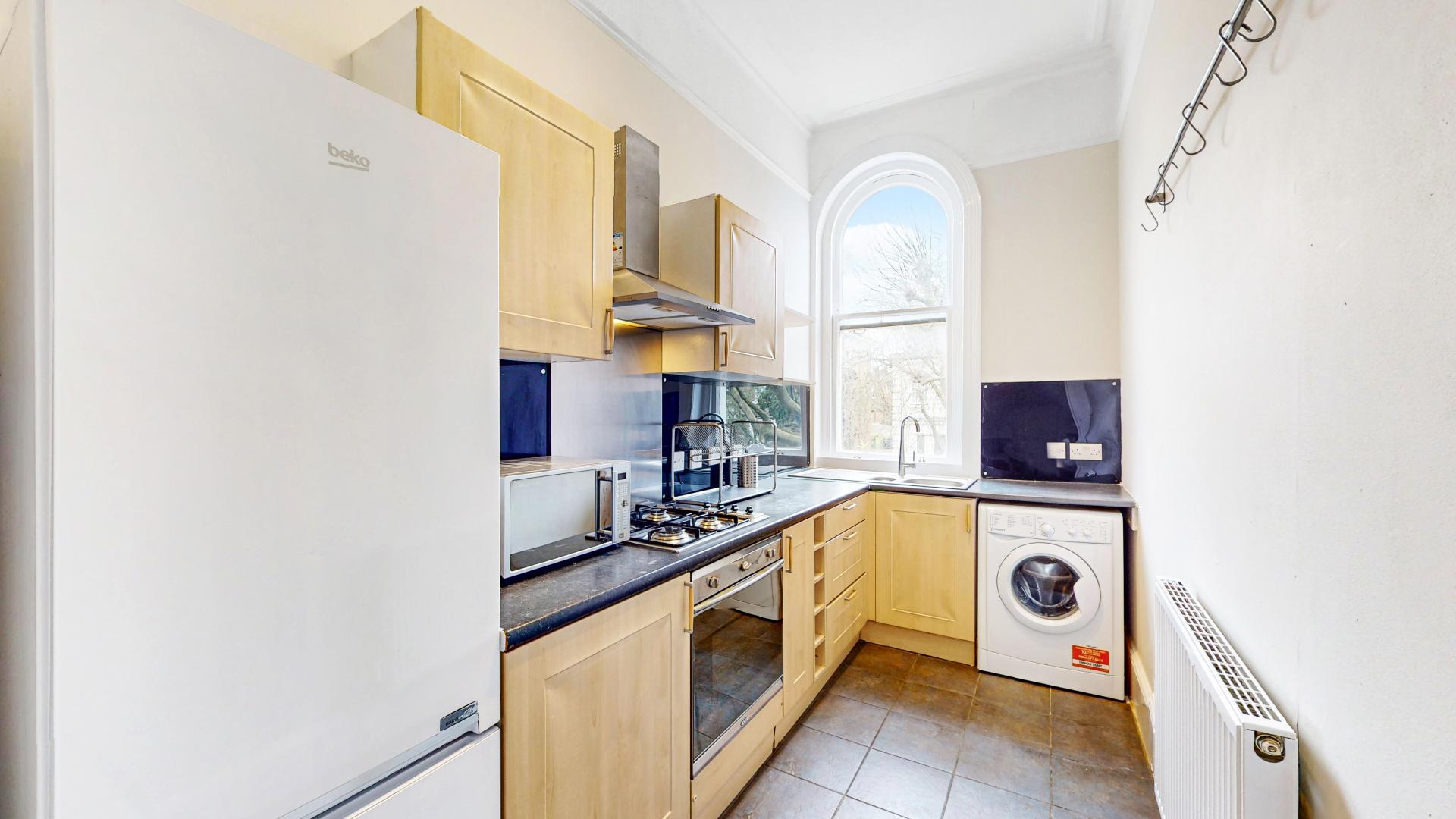 			2 Bedroom, 1 bath, 1 reception Flat			 West End Lane, West Hampstead